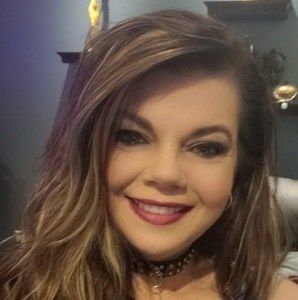 Meet your Posher, Tonya